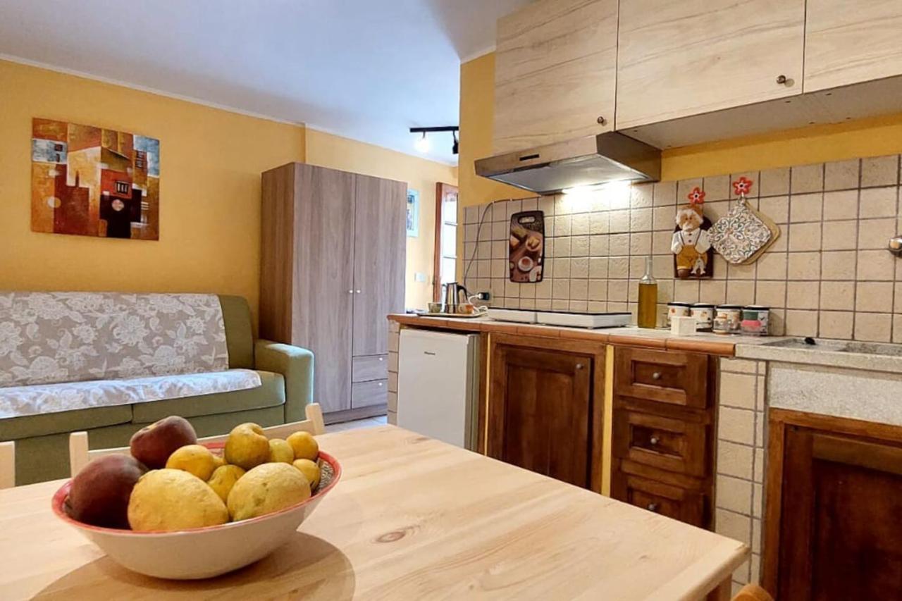 Mare Toscano Apartman Riparbella Kültér fotó