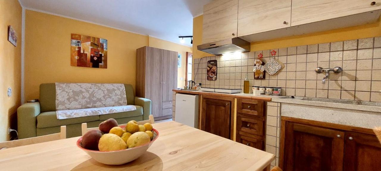 Mare Toscano Apartman Riparbella Kültér fotó